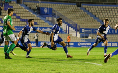 Moha, celebrant el seu primer gol com a arlequinat | Críspulo Díaz